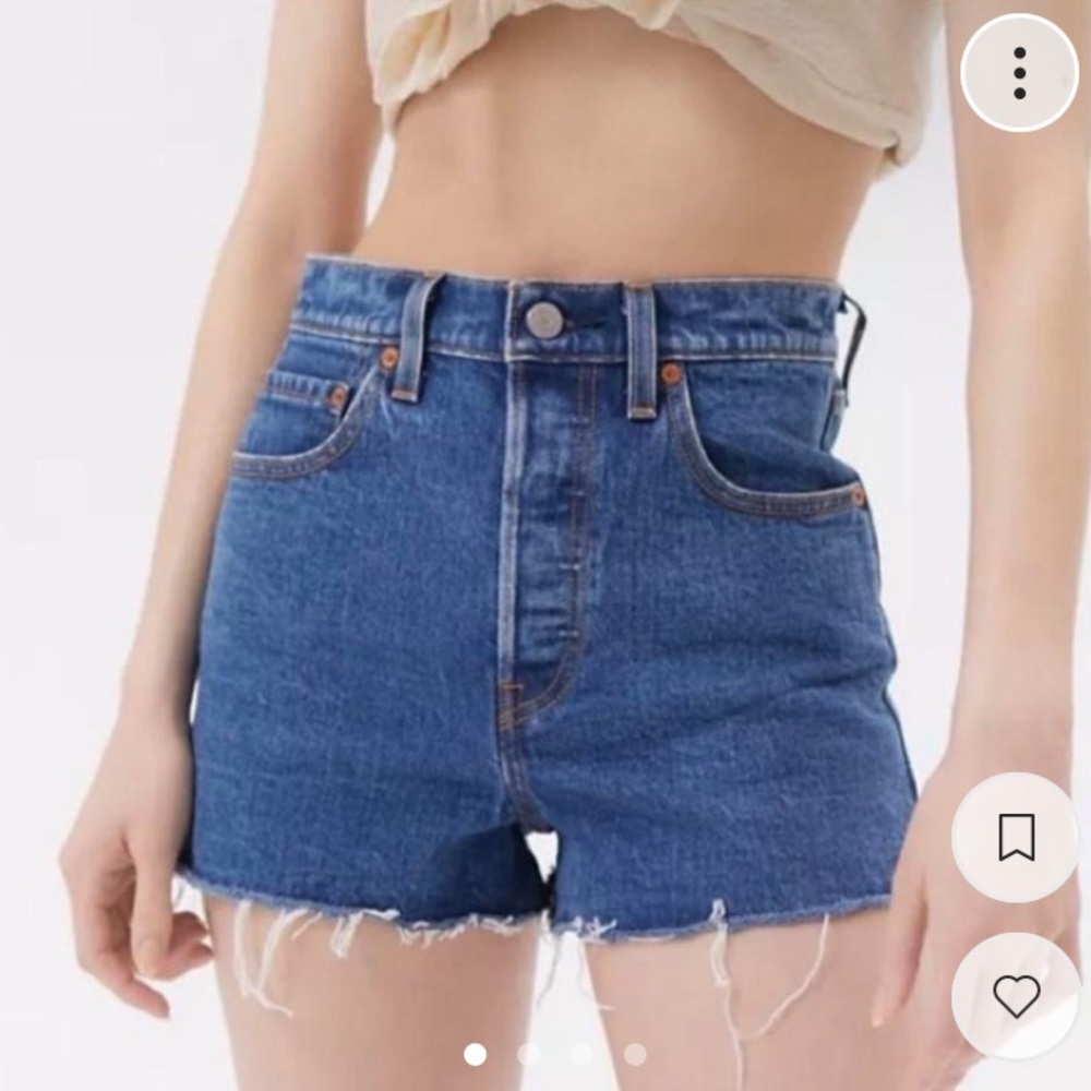 levi’s ribcage shorts
